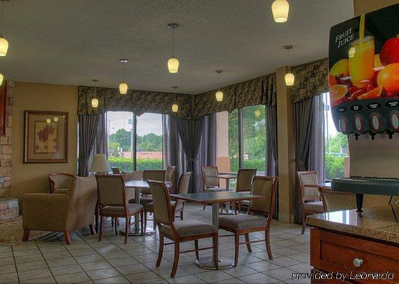 Quality Inn Merchants Drive Knoxville Restoran foto